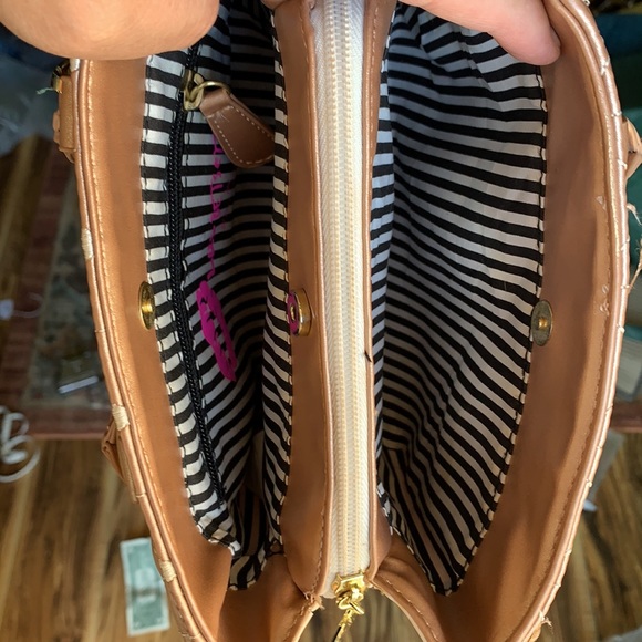 Betsey Johnson small crossbody bag / purse - Picture 8 of 11